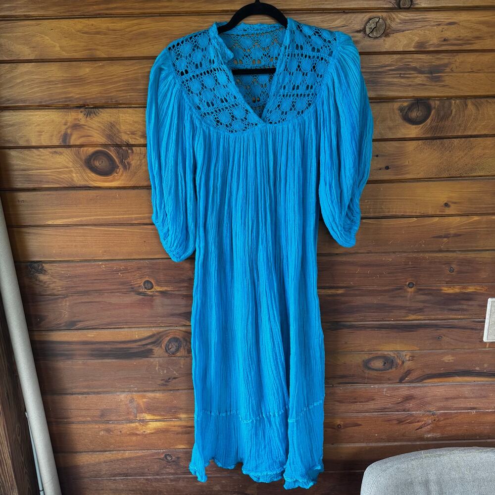 VINTAGE | 1970s Oaxaca Boho Turquoise Blue Cotton Gauze Flowy Dress Size S/M